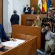 moreno-ignora-la-inmigracion-en-su-discurso-y-vox-adelanta-que-no-le-dara-su-apoyo-en-la-primera-votacion-de-investidura