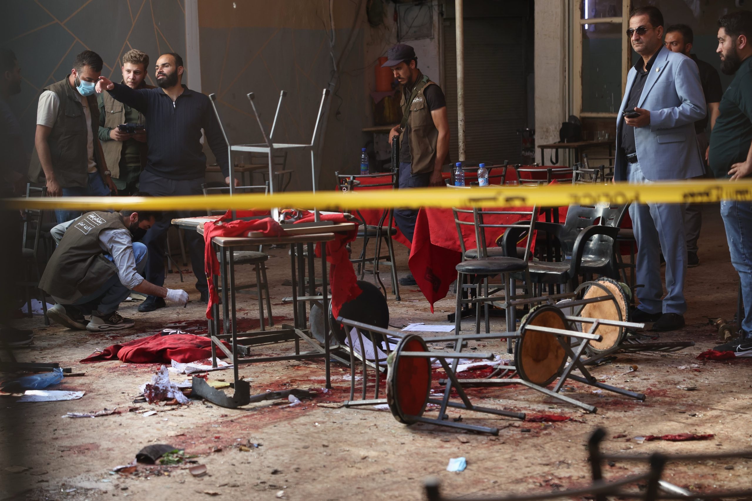 al-menos-seis-muertos-en-un-atentado-en-un-centrico-cafe-de-damasco
