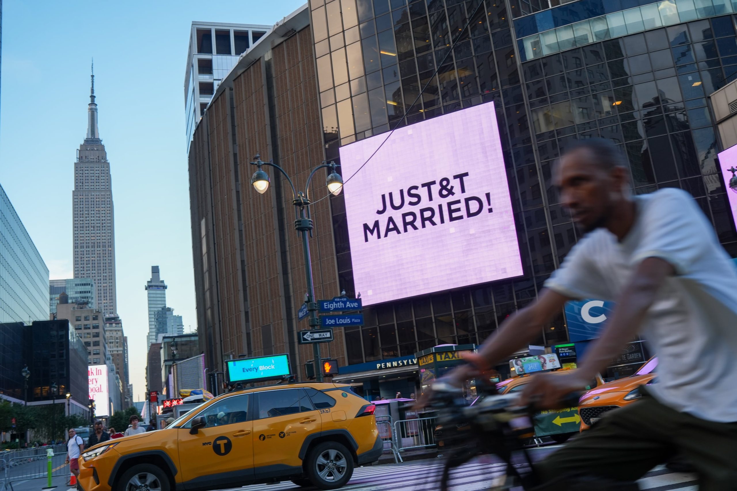 taylor-swift-y-travis-kelce-se-casan-en-una-boda-blindada-en-nueva-york
