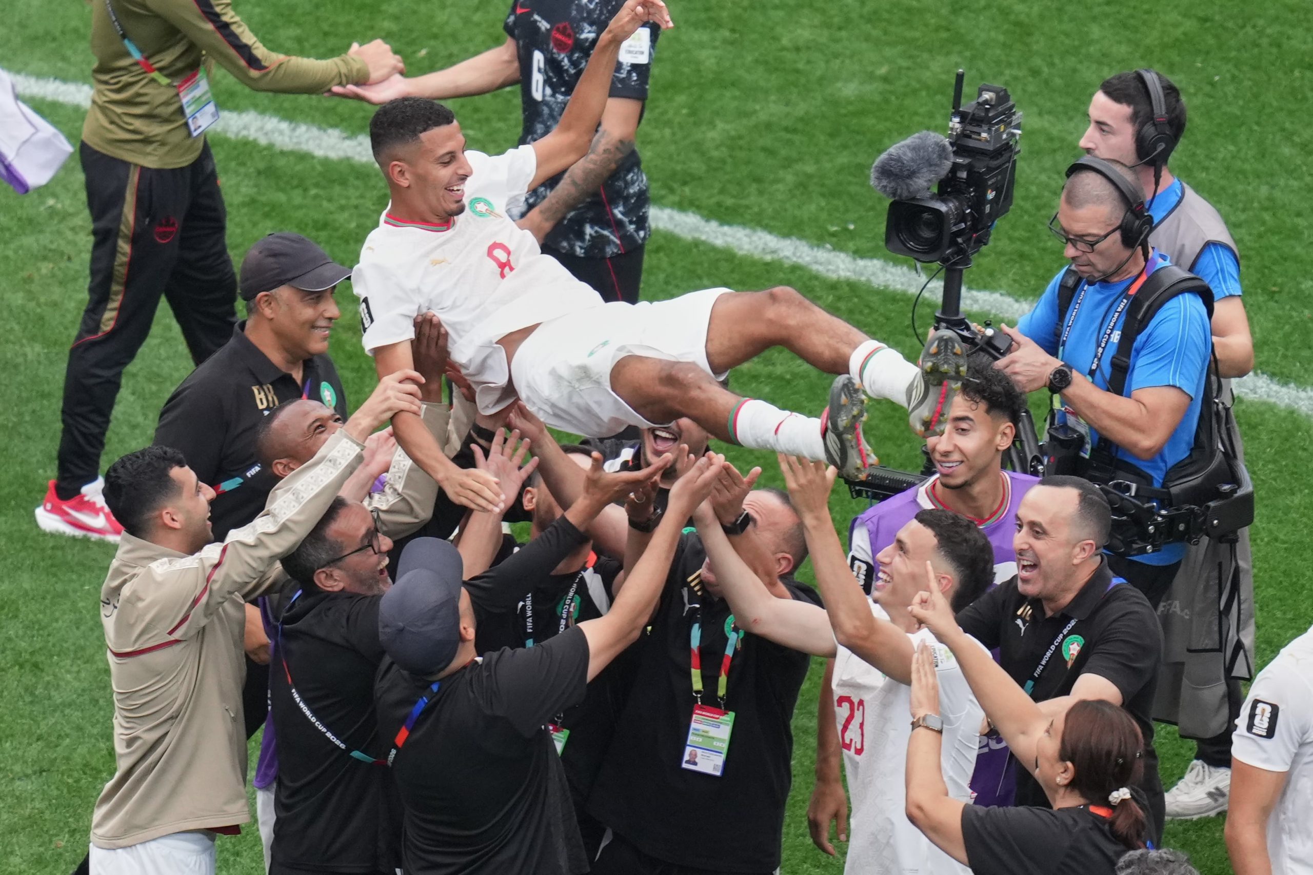 a-marruecos-le-llega-con-bono-y-ounahi-en-su-funcion-mas-floja-para-despedir-a-canada-en-los-octavos-del-mundial