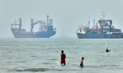 iran-and-oman-negotiate-a-pay-model-for-the-strait-of-hormuz