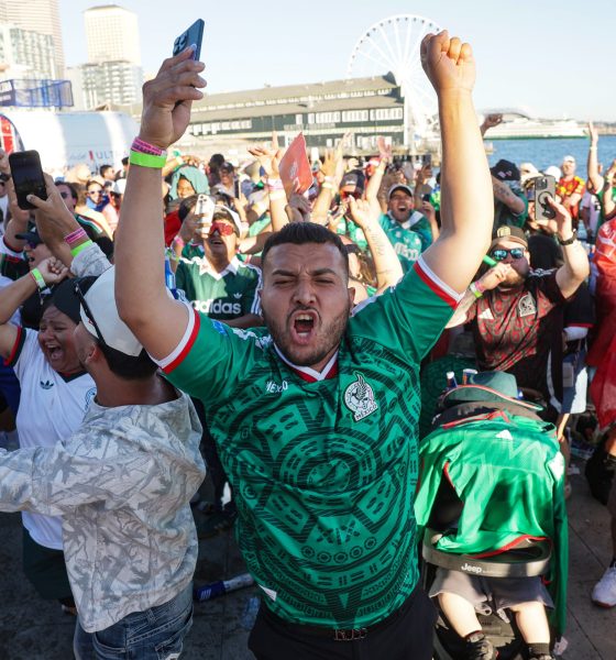 world-cup-spurs-mexican-americans-to-reconnect:-‘putting-on-the-mexican-jersey-this-time-took-on-a-different-meaning’