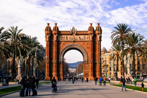 barcelona-breaks-all-time-heat-record-as-sweltering-heatwave-sends-temperatures-soaring-past-40c