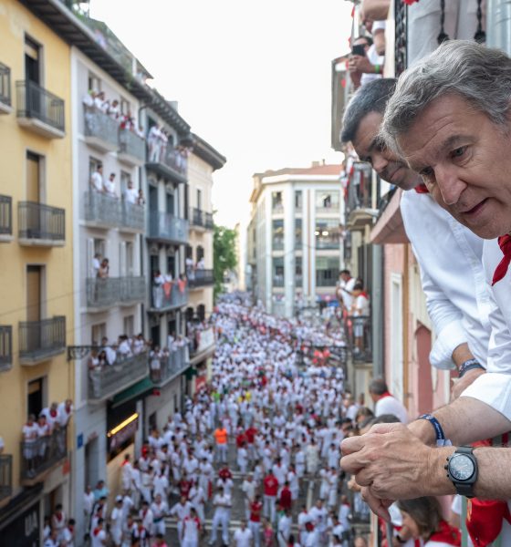 nunez-feijoo-no-despega-en-cataluna-ni-en-el-peor-momento-del-psoe,-segun-el-ceo