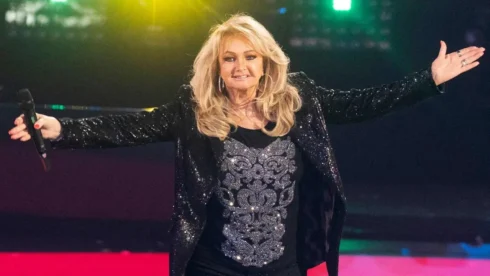 music-world-in-mourning-as-welsh-pop-legend-bonnie-tyler-passes-away-in-portugal-hospital-at-75-after-long-illness