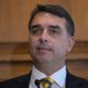 el-juez-prohibe-que-flavio-bolsonaro-visite-a-su-padre-durante-la-campana-electoral