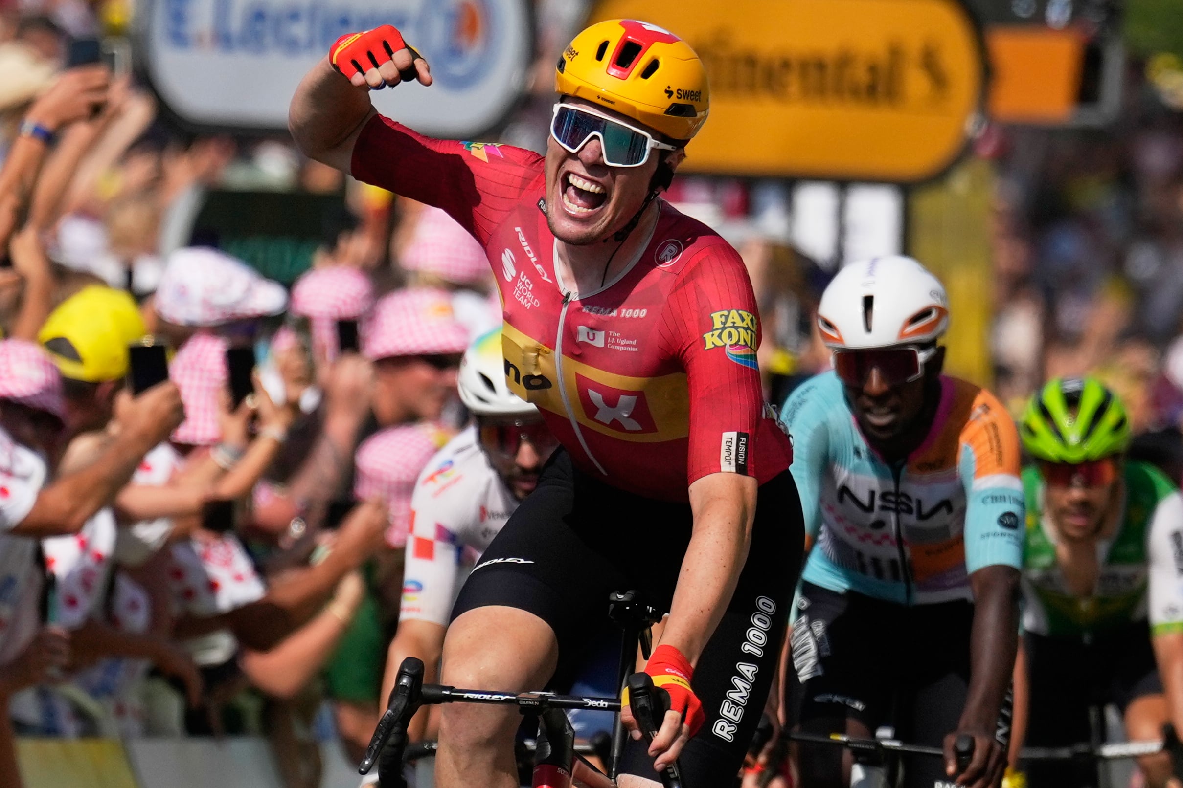 waerenskjold-gana-al-‘sprint’-la-etapa-mas-rapida-de-la-historia-del-tour-de-francia