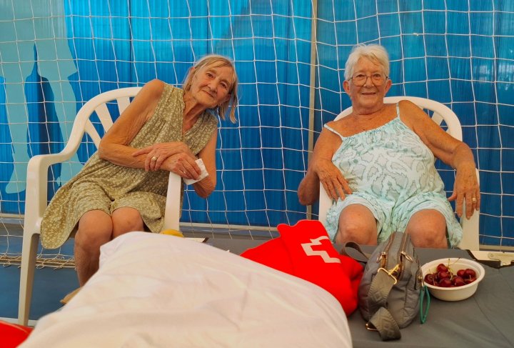 “Nos dieron diez minutos para coger lo esencial”: el testimonio de los turistas británicos desalojados por el incendio de Los Gallardos