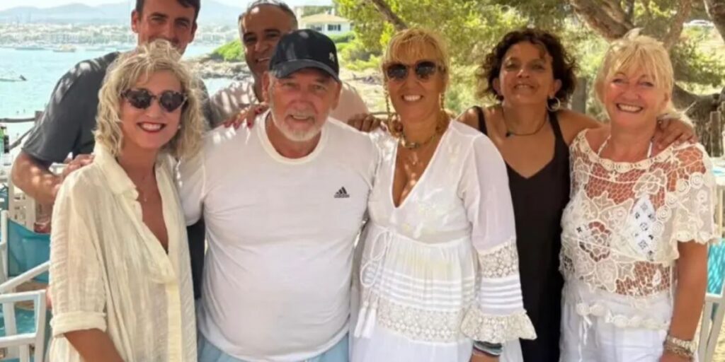 Ted Beckham and wife have lunch with the mayor of Felanitx