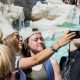 the-five-holiday-photos-everyone-posts-this-summer-–-and-why-you-should-probably-stop,-according-to-el-pais