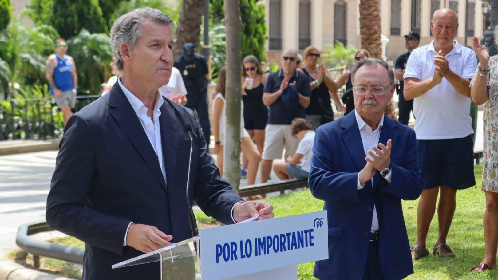 feijoo-asegura-que-la-crisis-de-ceuta-es-una-“ocupacion-premeditada”-y-culpa-al-gobierno