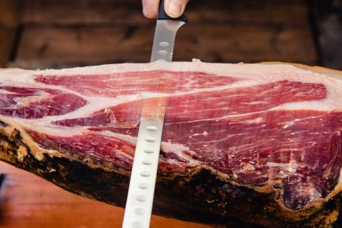 why-is-some-spanish-ham-five-times-more-expensive-than-the-rest?-the-ultimate-guide-to-jamon-–-and-why-it’s-all-in-the-acorns