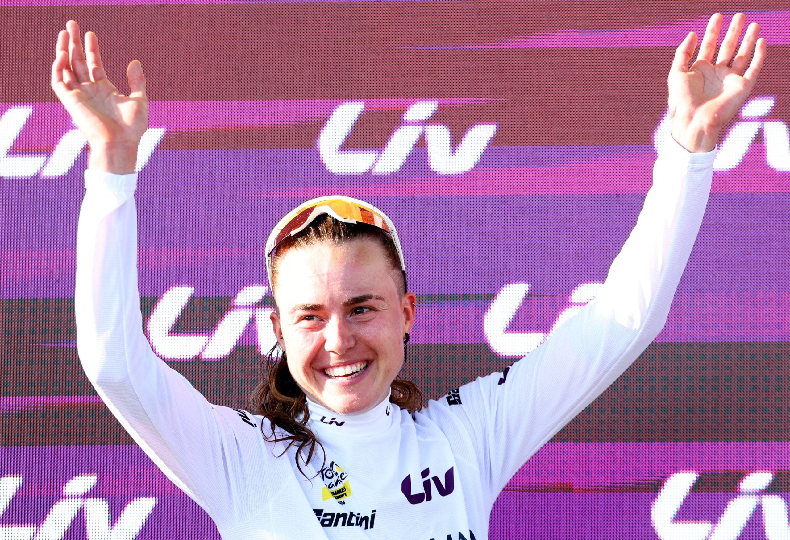 paula-blasi-logra-la-libertad-en-el-uae-y-vuela-esplendida-en-la-crono-del-tour-de-francia