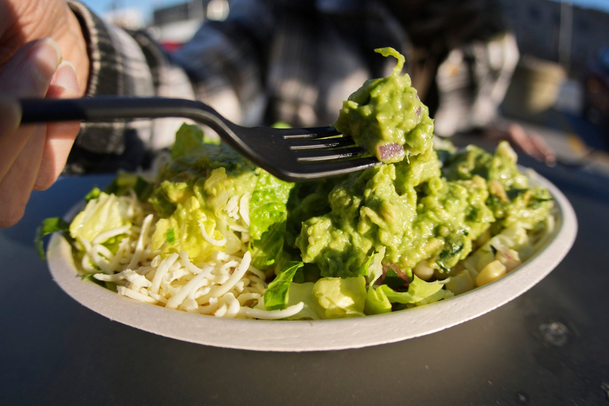 a-salmonella-outbreak-linked-to-mexican-jalapenos-has-sickened-more-than-300-people-in-27-us-states