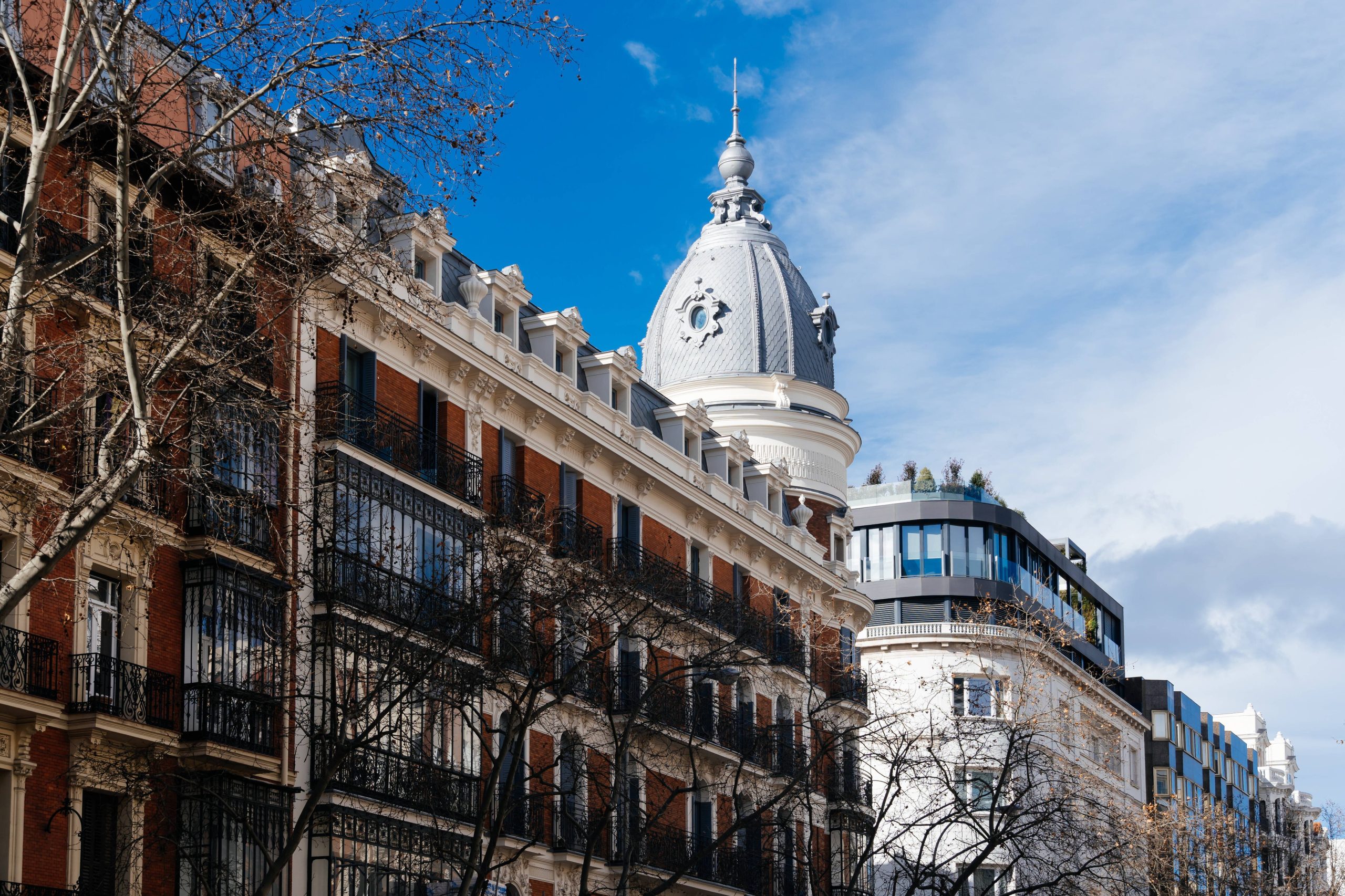 spain’s-secret-luxury-housing-market:-‘prices-start-at-$1.75-million,-with-sales-reaching-up-to-$14-and-$16-million’