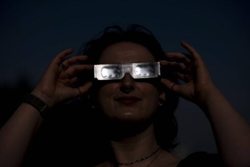clouds-threaten-costa-del-sol-view-of-spain’s-once-in-a-century-solar-eclipse,-forecasts-warn