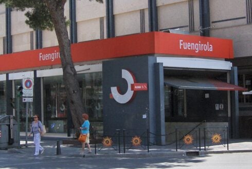 fuengirola-train-passenger-awarded-e20,700-nearly-10-years-after-suitcase-smashed-into-her-on-escalator