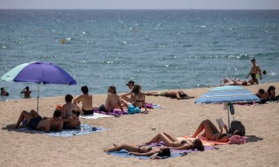 the-rest-that-wears-you-out:-why-a-day-at-the-beach-can-be-exhausting