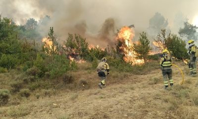 mas-de-1.000-personas-desalojadas-en-el-incendio-de-huesca,-que-amenaza-municipios-y-el-monasterio-de-san-juan-de-la-pena