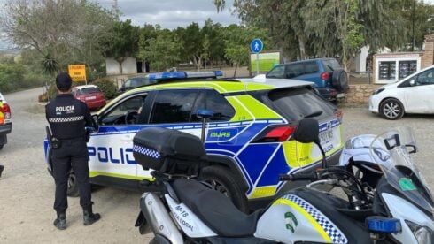 belgian-tourist-has-gold-chain-ripped-off-in-mijas-before-stolen-car-chase-ends-in-torremolinos-smash-up