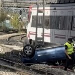 car-plunges-from-bridge-onto-madrid-train-tracks