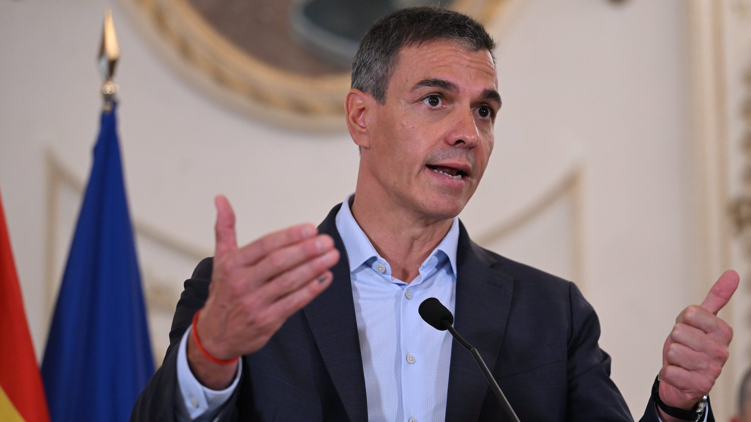 ultima-hora-de-la-entrada-de-inmigrantes-a-ceuta,-en-directo-|-sanchez-convoca-al-consejo-de-seguridad-nacional-26-dias-despues-del-inicio-de-la-crisis-migratoria-de-ceuta