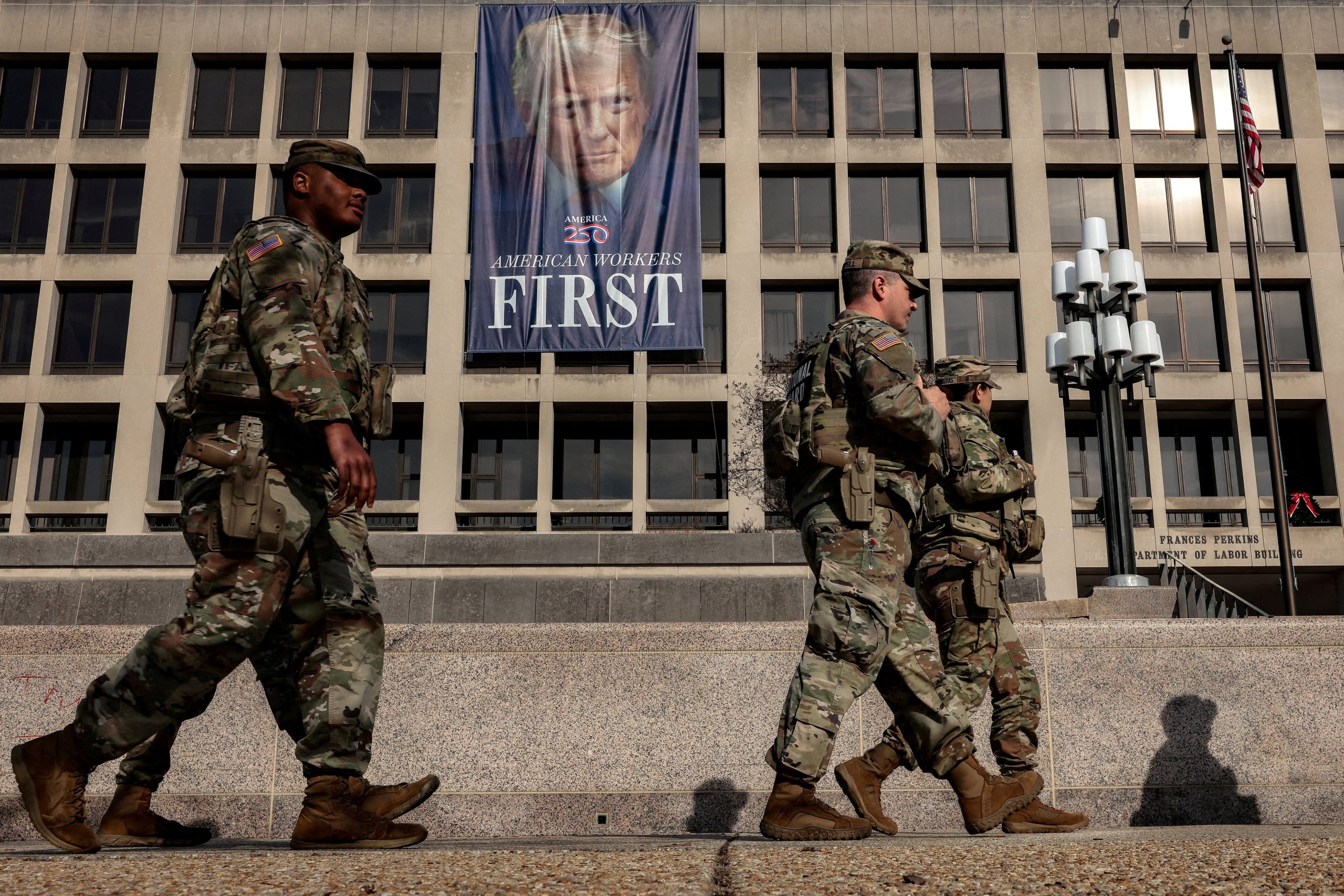 a-year-after-trump-sent-in-troops,-washington-still-isn’t-used-to-the-national-guard