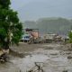 four-spaniards-and-dozens-of-brits-missing-after-hundreds-killed-in-devastating-nepal-flash-floods