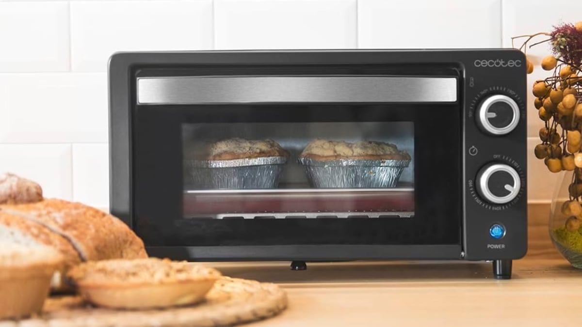 consume-menos-que-un-horno-convencional-y-gratina-en-minutos:-el-mini-horno-de-cecotec-que-arrasa-en-amazon