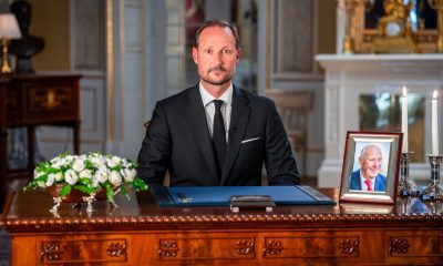 haakon-viii-de-noruega-llama-a-defender-la-libertad-“incluso-con-la-vida”-en-su-primer-discurso-como-rey