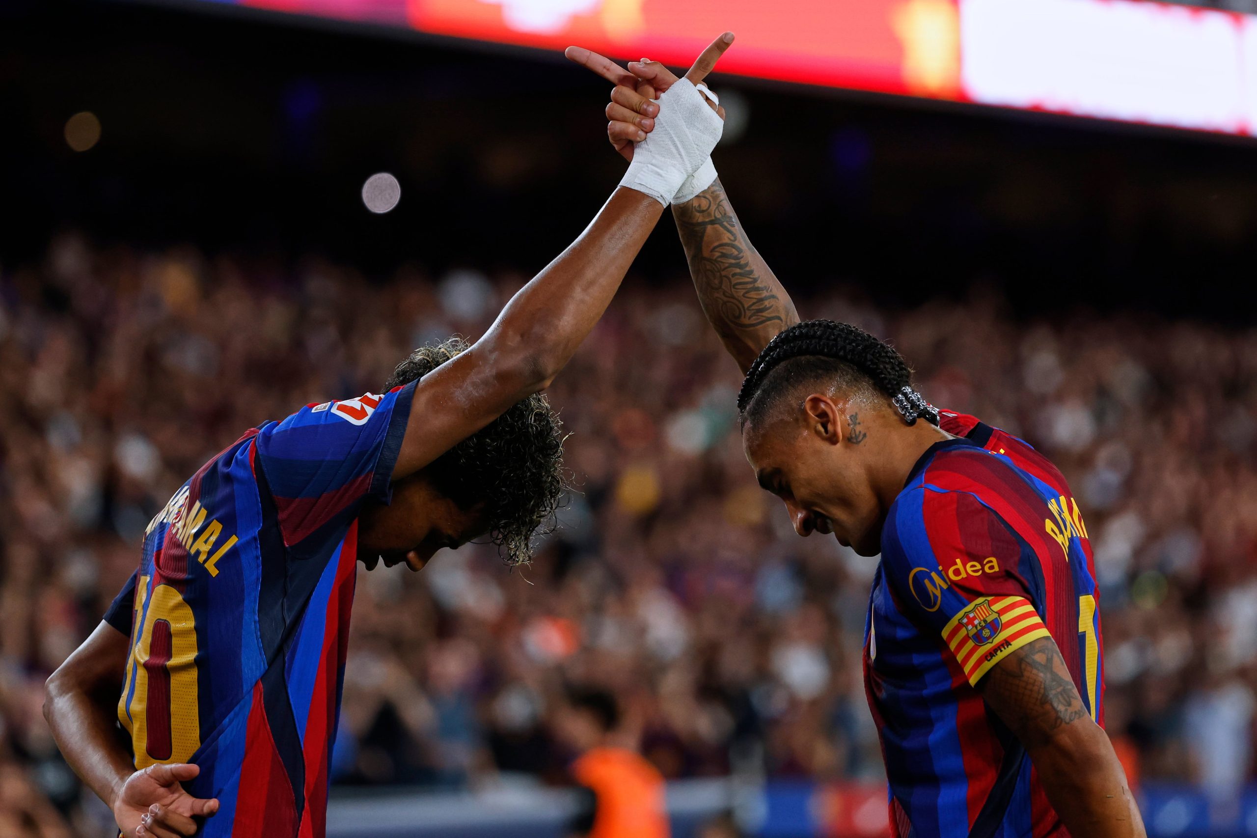 lamine-se-suma-a-la-ola-ofensiva-del-barca-ante-el-rayo