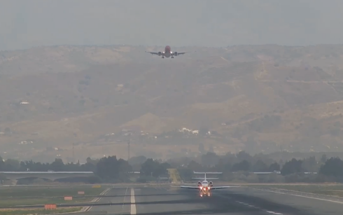 watch:-hairy-moment-norwegian-airlines-plane-is-forced-to-abort-landing-at-malaga-airport