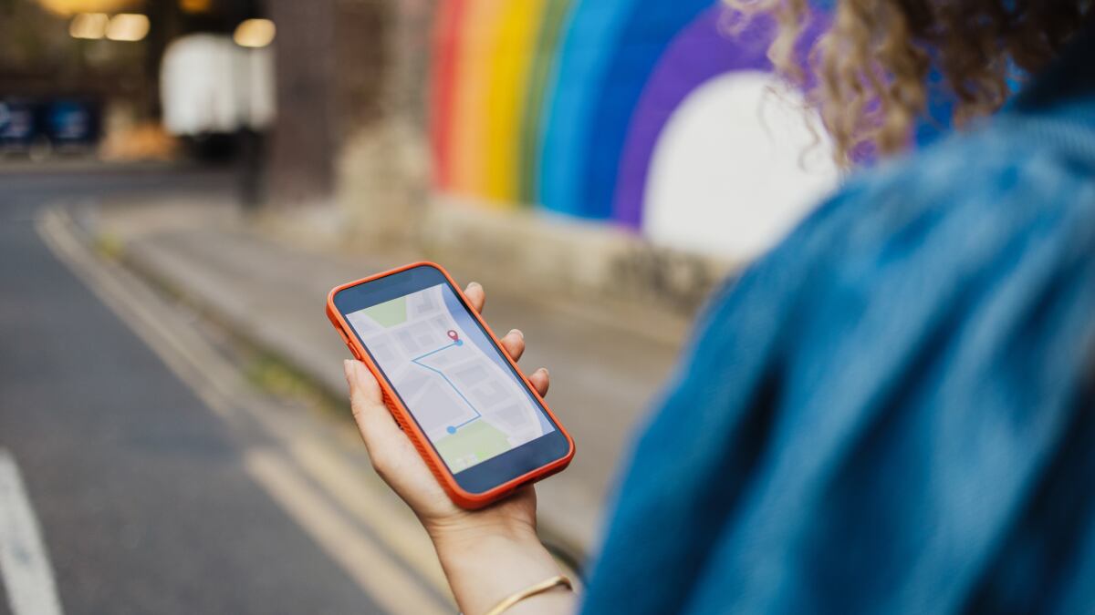 ¿merece-la-pena-comprarlo?-como-funciona-el-airtag-de-apple-y-que-usos-practicos-puedes-darle-desde-hoy-mismo​