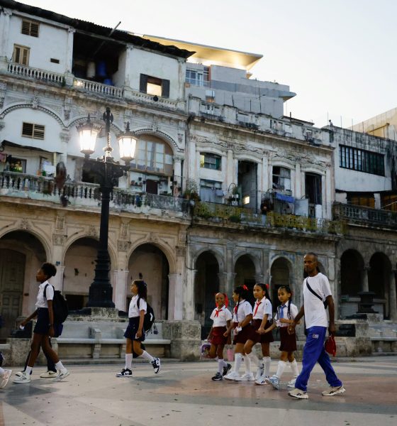 back-to-school-in-crisis-hit-cuba:-families-contend-with-shortage-of-uniforms,-teachers-and-basic-equipment