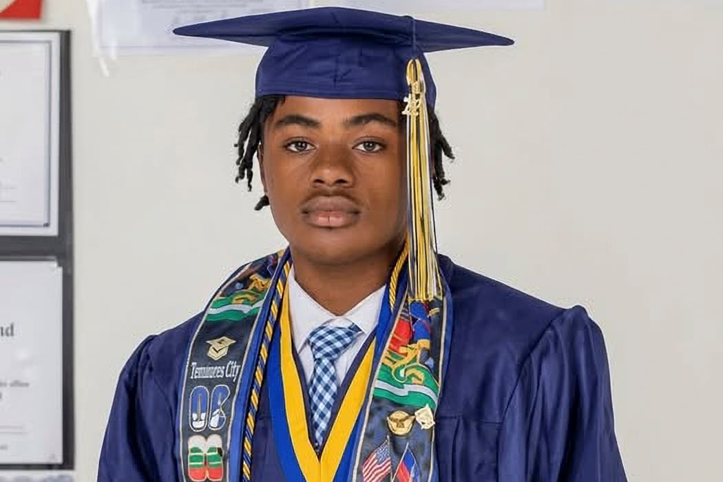 death-of-young-haitian-migrant-highlights-psychological-harm-of-ice’s-ankle-monitors