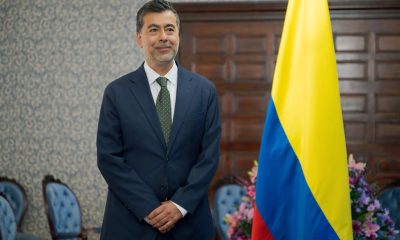 abelardo-de-la-espriella-encomienda-su-politica-migratoria-de-mano-dura-a-un-policia-retirado