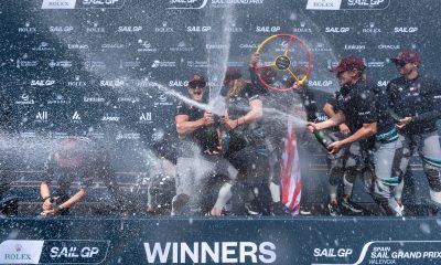 los-gallos-se-estrellan-en-el-sailgp-de-valencia-en-una-jornada-sin-viento