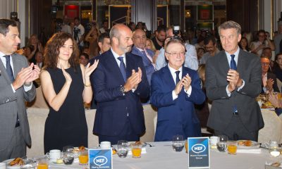 ultima-hora-de-la-entrada-de-inmigrantes-a-ceuta,-en-directo-|-vivas-insiste-en-que-marruecos-esta-detras-de-la-crisis-y-denuncia-que-ceuta-“no-tiene-margen-temporal-para-seguir-aguantando”