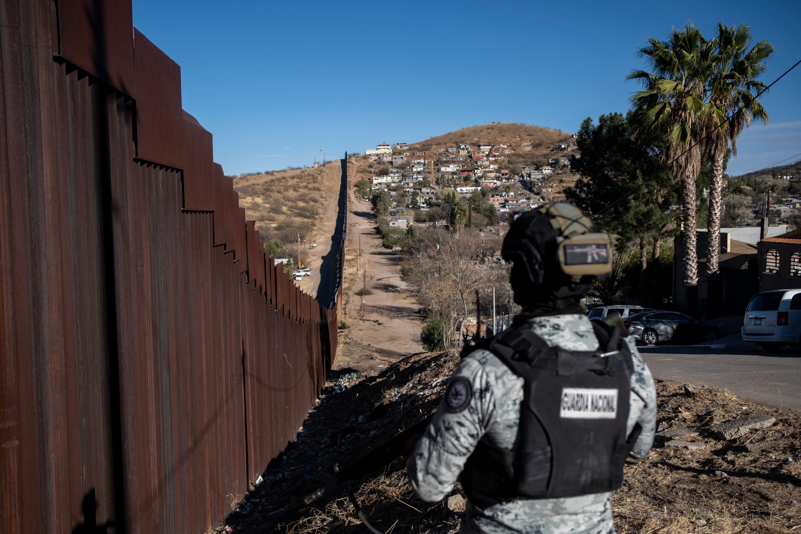 us-restricts-travel-by-its-personnel-to-mexican-border-city-of-nogales-due-to-an-unspecified-threat