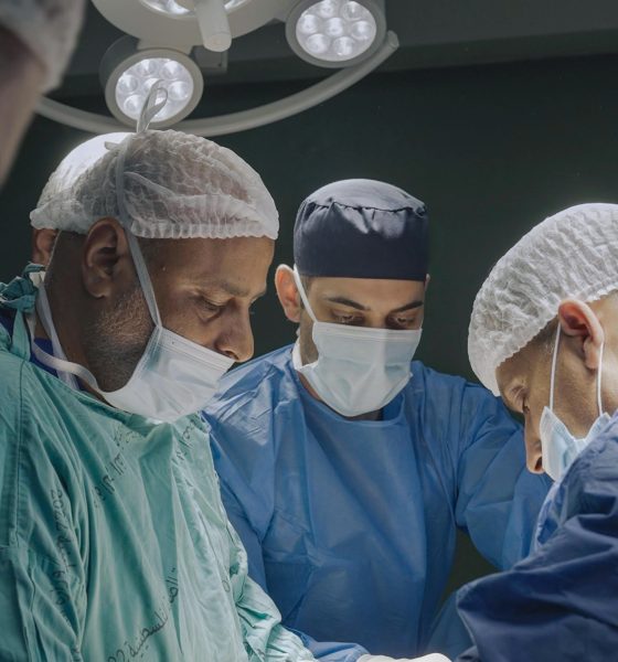 ‘american-doctor’:-us-medics-trying-to-save-lives-in-gaza-while-israel-bombs-hospitals