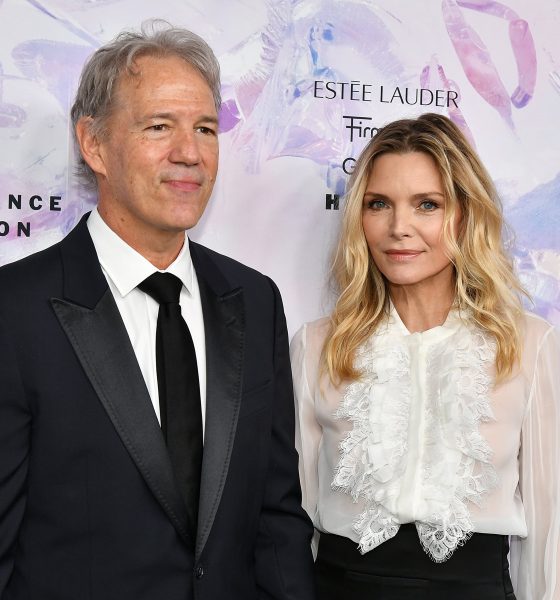 michelle-pfeiffer-and-david-e.-kelley-break-a-30-year-rule:-never-mixing-love-and-work