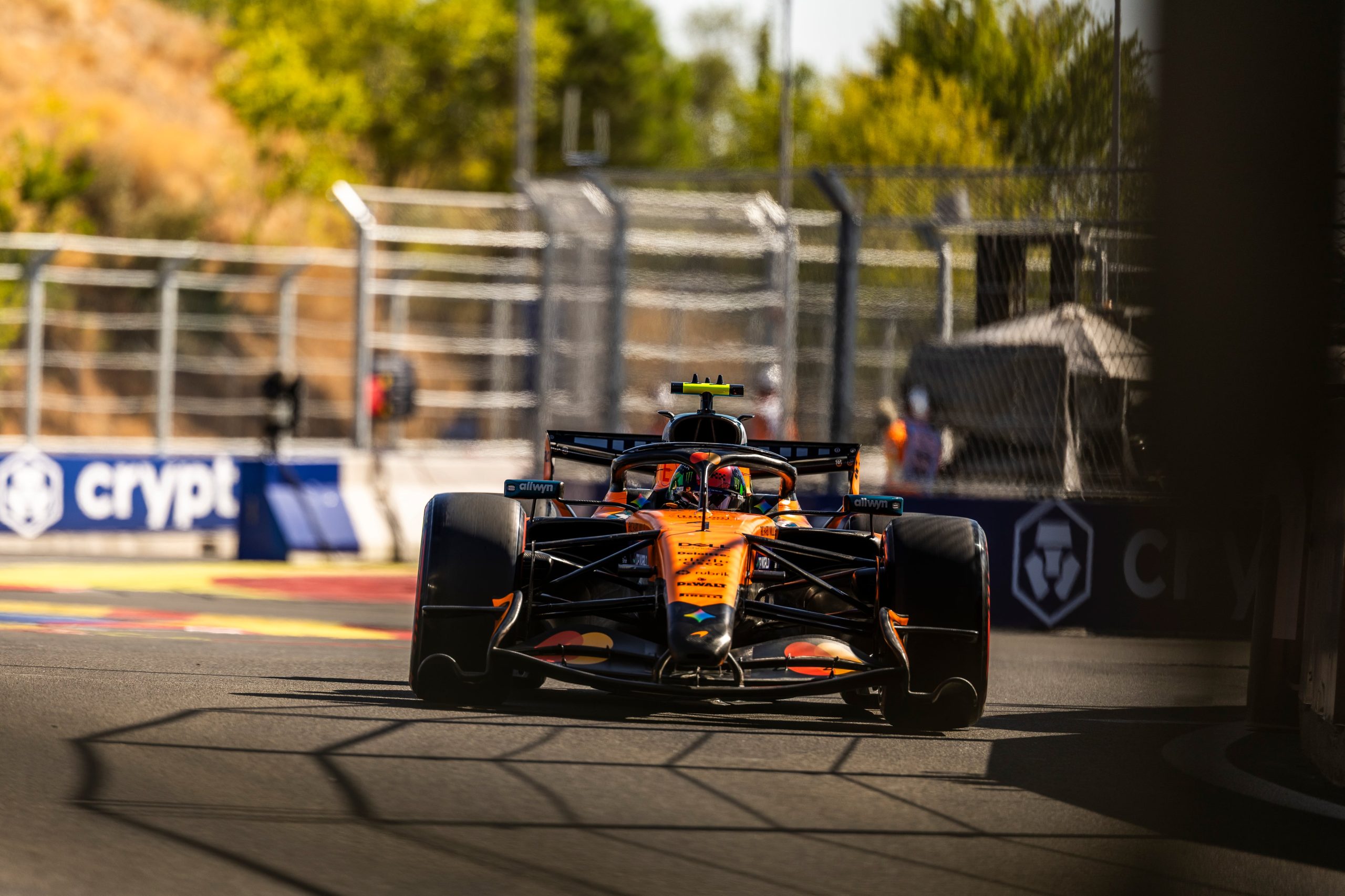 el-madring-alumbra-al-mejor-lando-norris,-que-firma-la-primera-‘pole’-de-la-historia-del-circuito