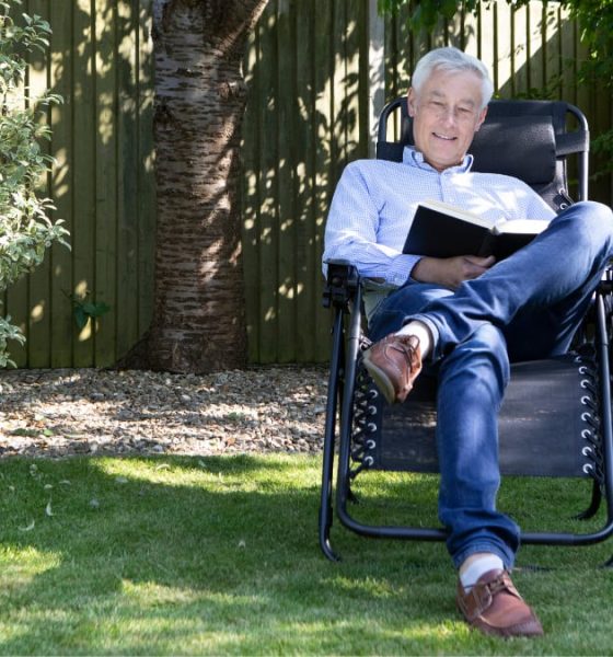la-silla-de-gravedad-cero-reclinable-con-acolchado-extra-grueso-que-multiplica-la-comodidad
