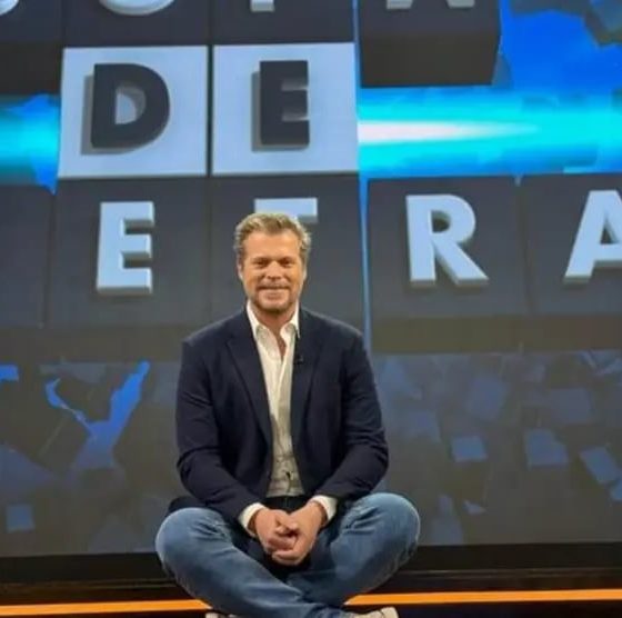la-television-valenciana-suspende-un-concurso-que-arranco-con-un-saludo-del-presentador-“a-la-tele-de-todos-los-madrilenos”