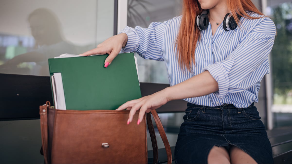 los-bolsos-para-la-universidad-o-la-oficina-que-tienen-sitio-para-todo:-portatil,-apuntes-y-mucho-mas