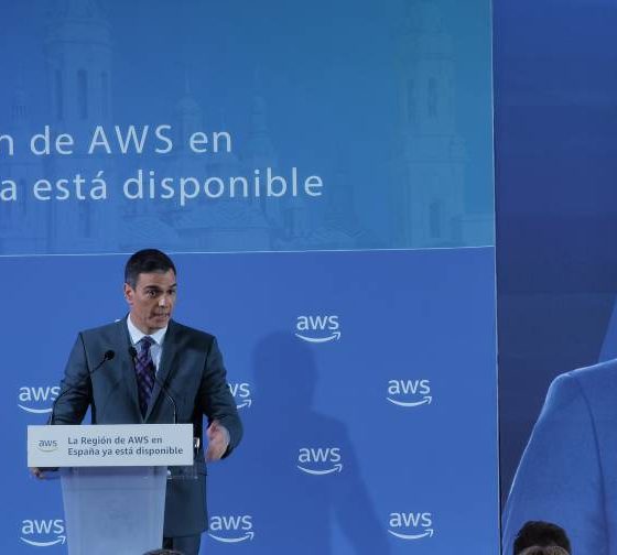 pedro-sanchez-entra-en-la-polemica-de-los-centros-de-datos-y-carga-contra-el-excesivo-consumo-de-energia-y-agua