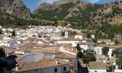 these-four-white-washed-villages-in-cadiz-are-ideal-for-a-relaxing-september-getaway