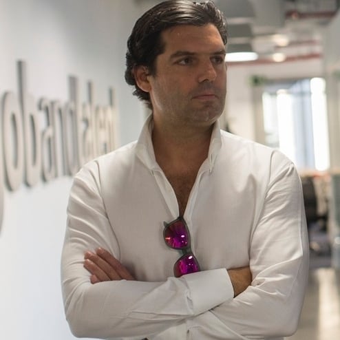 ferraris,-porsches,-17-guns-and-a-united-arab-emirates-residency-card:-the-search-of-alejandro-betancourt’s-mansion-in-spain