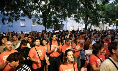 la-cuenta-atras-para-echar-a-maricarmen-ha-comenzado-en-la-calle-y-los-despachos