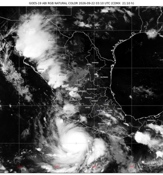 category-5-hurricane-‘polo’-moving-parallel-to-mexico’s-pacific-coast